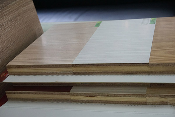 ���γ��Ͷ��Ӱ�r���һ���ĸߵ�ԭ�����